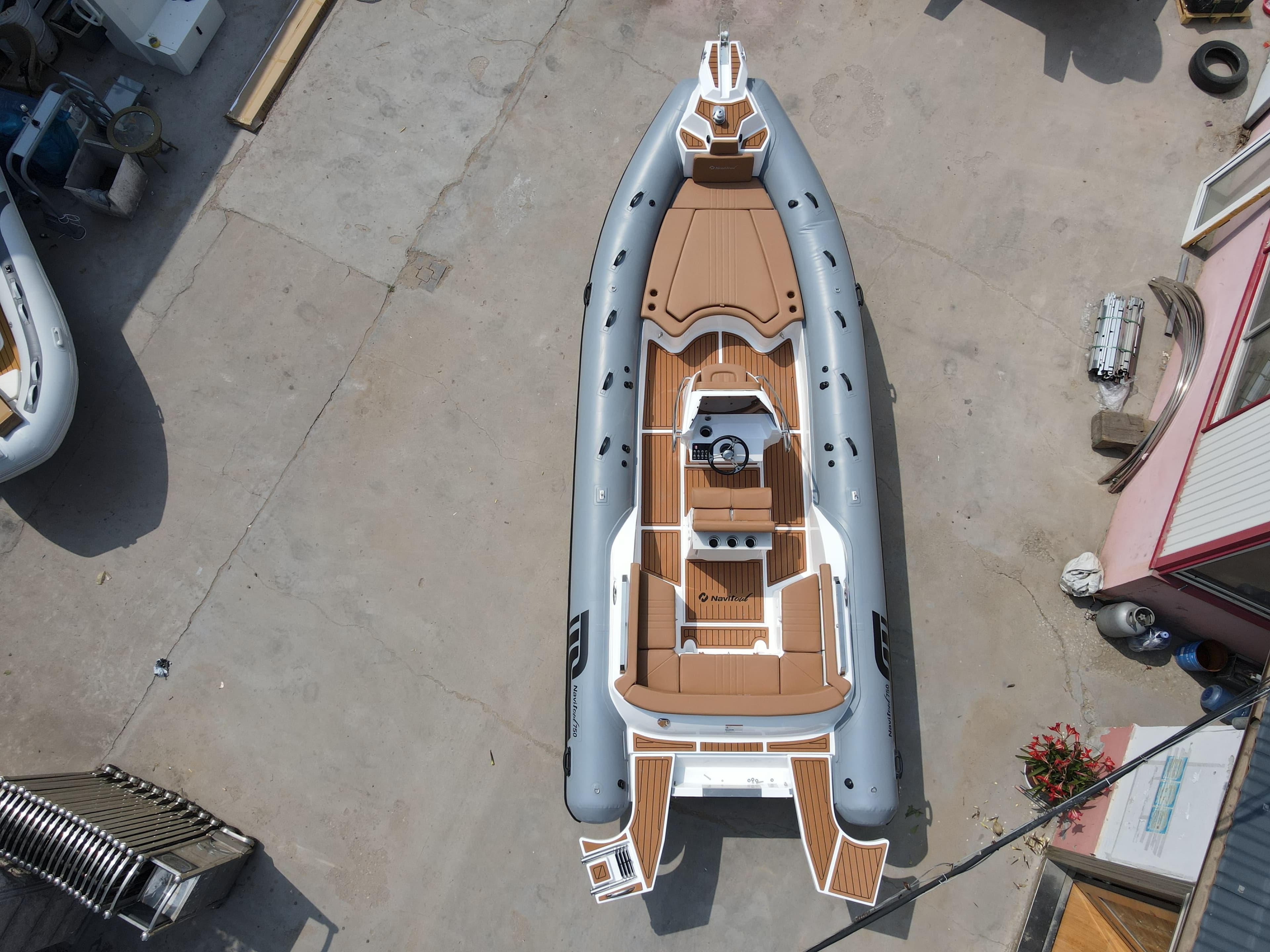 Embarcacion 750 NAVISOUL