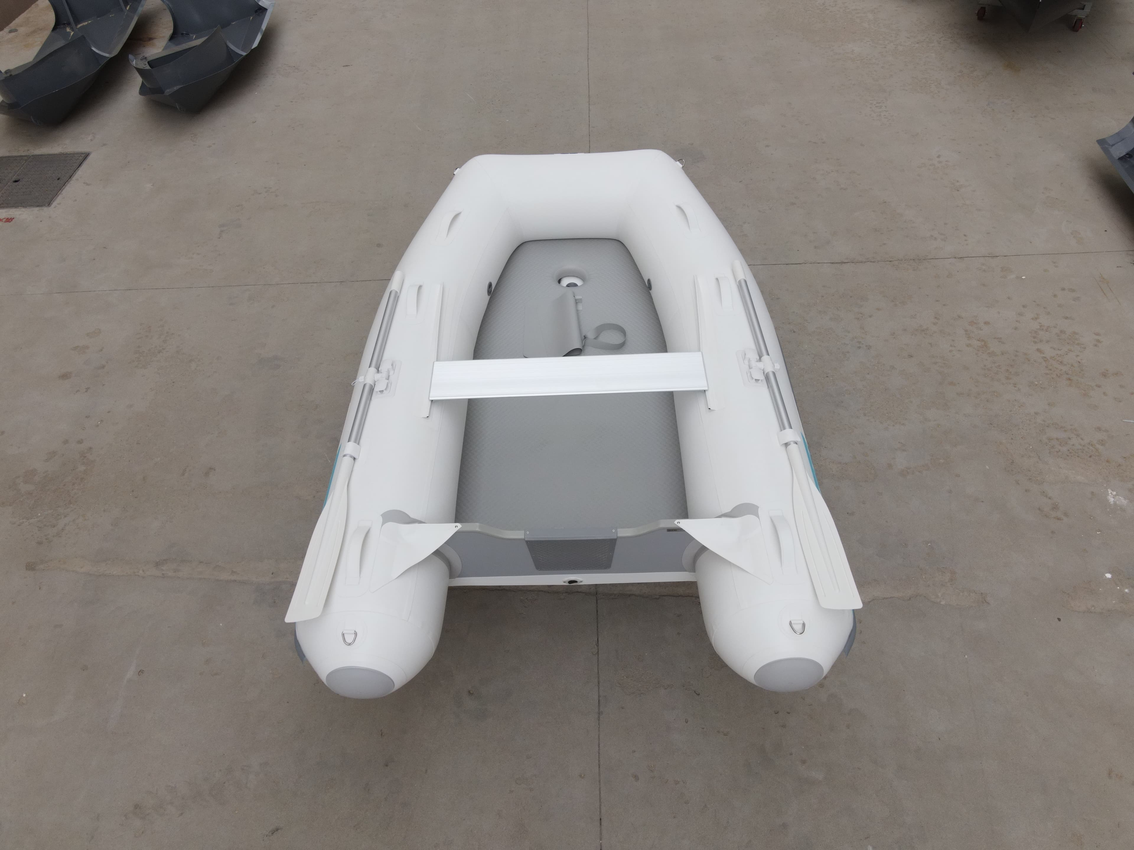 Embarcacion 270K AirDeck